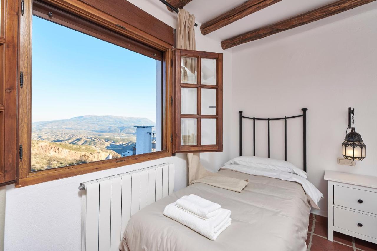 La Almunia De La Alpujarra Apartment Yegen Ngoại thất bức ảnh